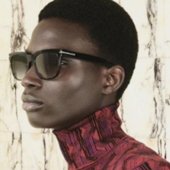 NEW PRADA SUNGLASSES PR04YS 1AB2D0 MEN SQUARE SPR 04Y BLACK PR 04YS 1AB2D0 - Picture 3 of 4